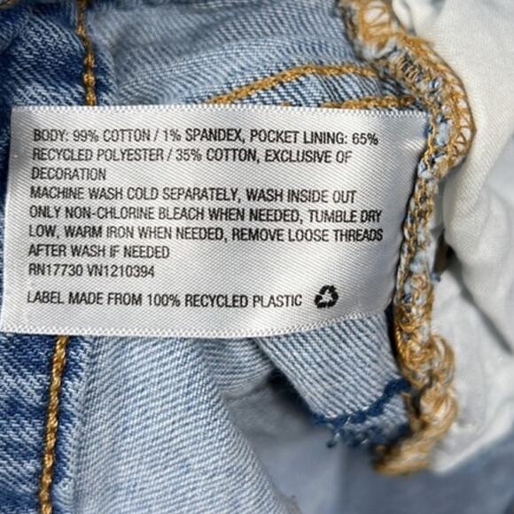 Universal Thread Floral Embroidered Denim Shorts - Picture 7 of 7